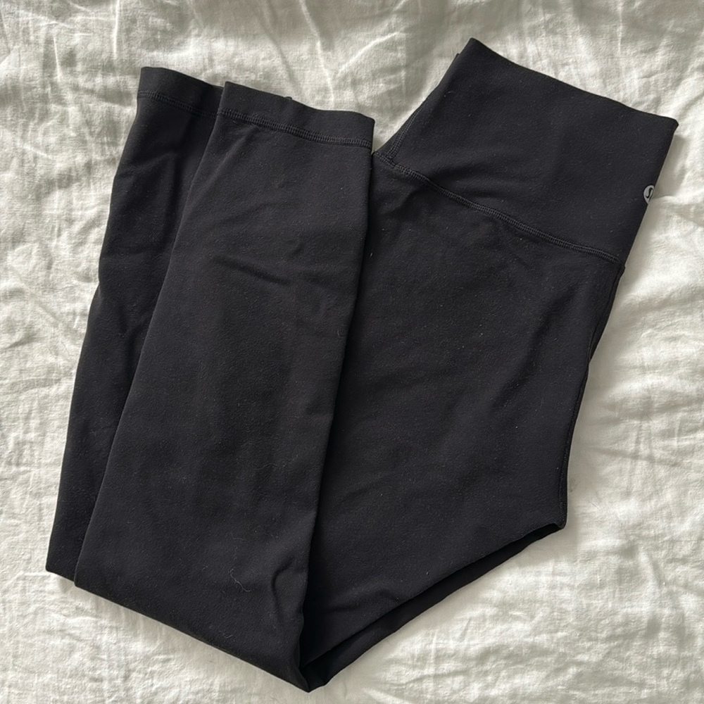 Lululemon Wunder Under Leggings Size 8